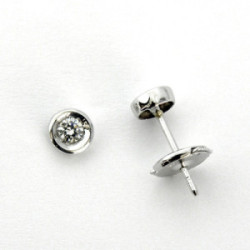 Pendientes oro blanco con brillante bisel brillo 0,22cts